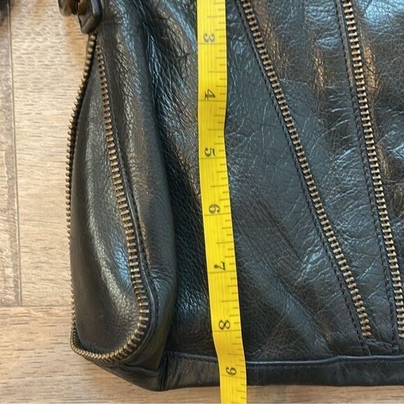 JOELLE HAWKENS Morrison Black Leather Clutch Crossbody Bag - Picture 7 of 7